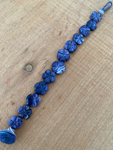 Wampum bead flower bracelet