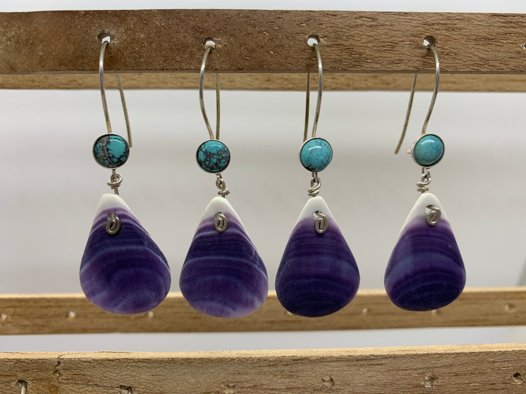 Tear drop wampum earring with turquoise
